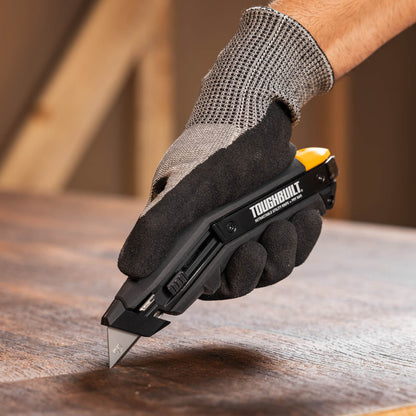 Angled Utility Knife with Pry Bar